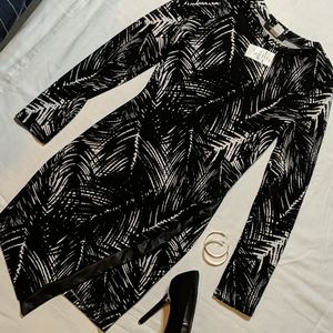 Patterned mini dress